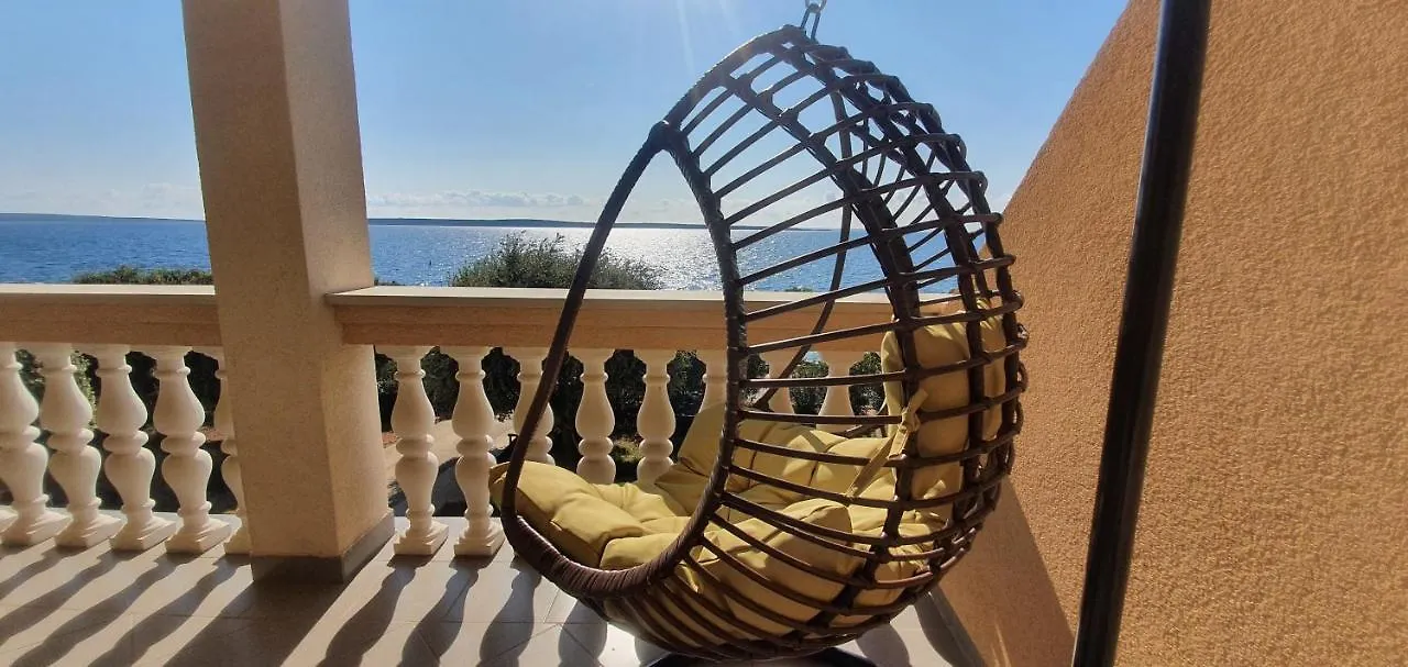 Comfortable Family Apt Iris 20M From Beach In Mandre