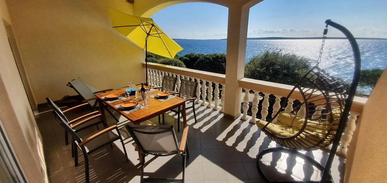 Comfortable Family Apt Iris 20M From Beach In Mandre 0*,