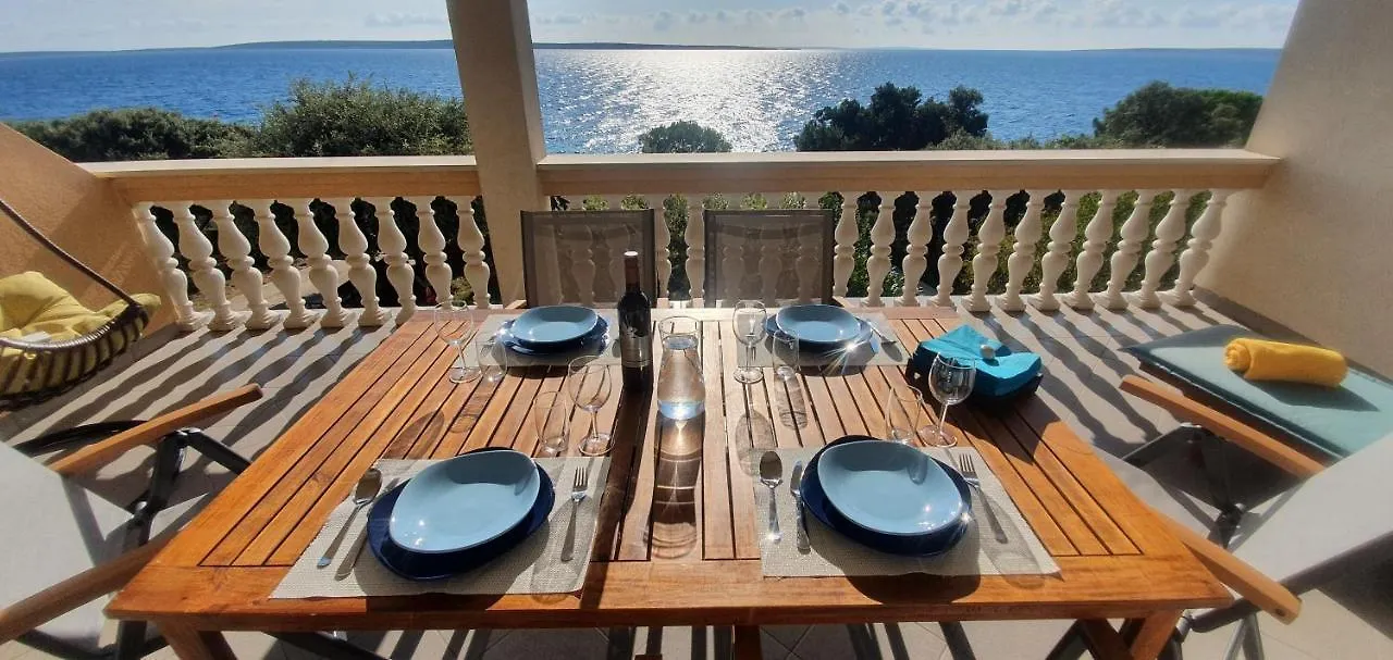 Apartment Comfortable Family Apt Iris 20M From Beach In Mandre