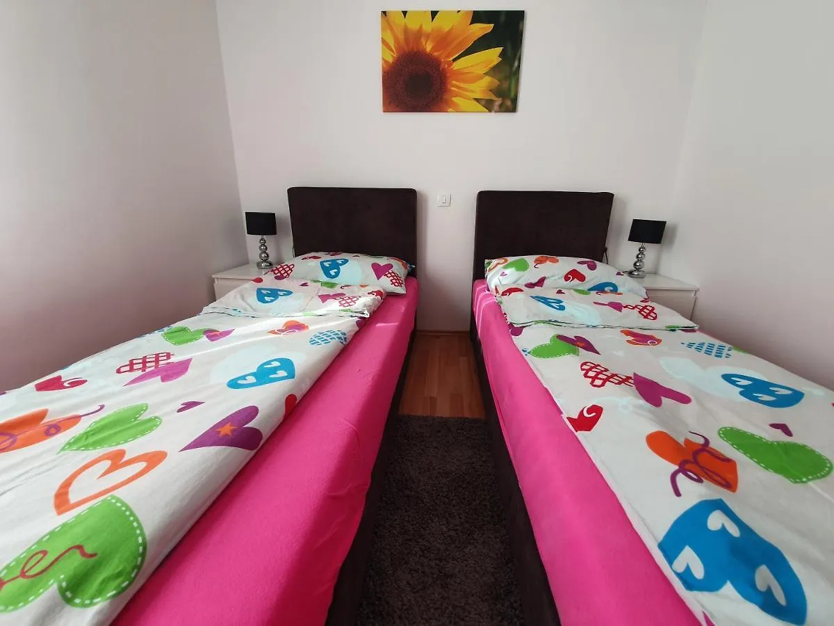 Comfortable Family Apt Iris 20M From Beach In Mandre 0*,