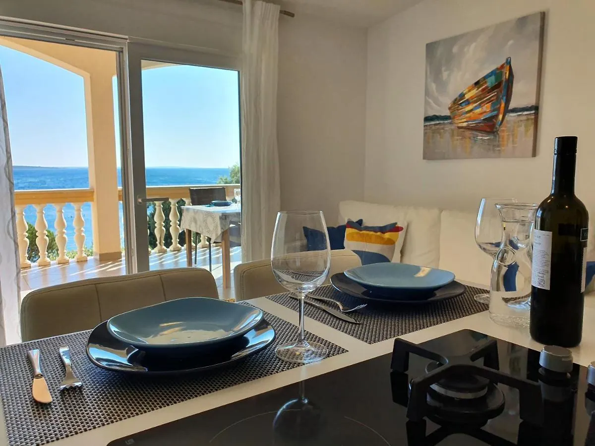 Comfortable Family Apt Iris 20M From Beach In Mandre Apartment